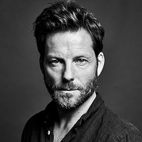 Jamie Bamber